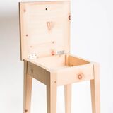 Hocker aus Arvenholz Ansicht